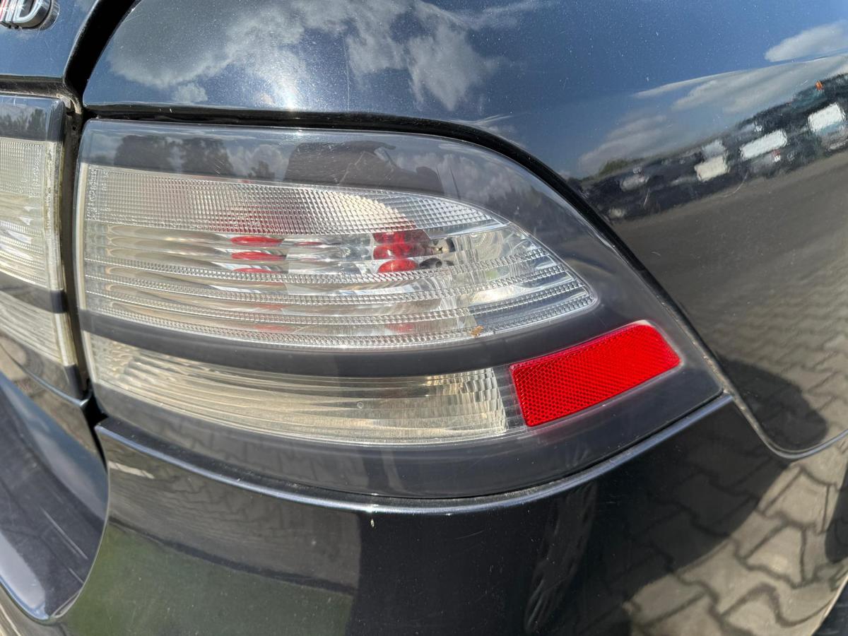 Saab 9-3 YS3F original Rücklicht Rückleuchte außen rechts Limo rot weiß Facelift BJ08